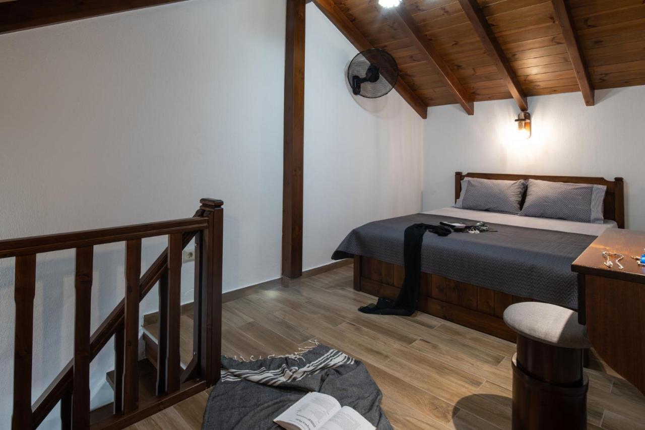 Bosporus Apartments Sarti Exterior photo